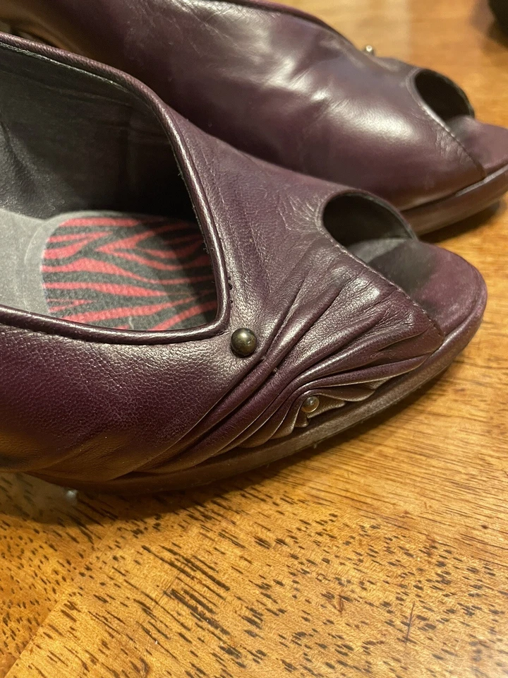 Tacones italianos de cuero Georgina Goodman Foto 2 de 4