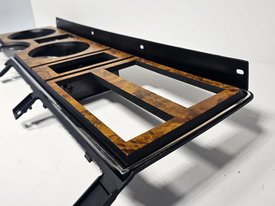 Ободок приборной панели кластер 83-88 Ford Ranger Bronco 2 калибра текстура древесины E67B-10045C90-1 - Изображение 2 из 4