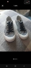 Rocketdog Ladys Pumps Size 5