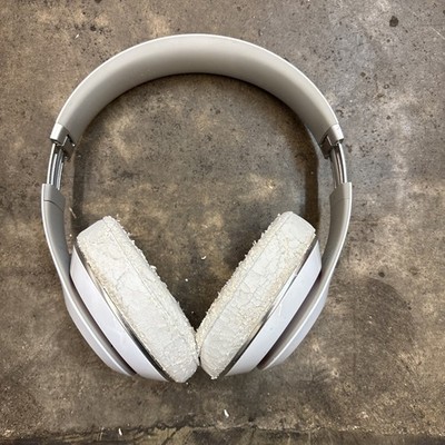 Beats by Dr. Dre Studio Wireless Over the Ear Headphones