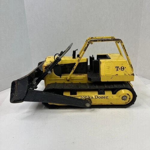 Mighty Tonka Dozer T-9 Metal Bulldozer Y8