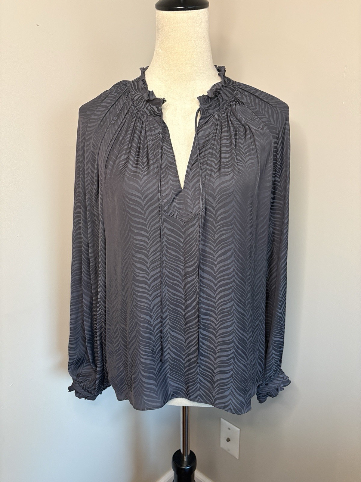 Current Air Blouse Split Neck Oversized Blouse Gr… - image 2