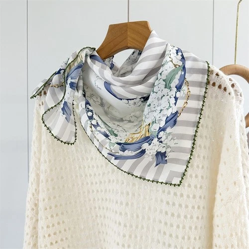 Nuevo Para Mujer 65cm Doble Crepé Seda Bufanda Borde Encaje Ligero Protección Solar Foto 2 de 4