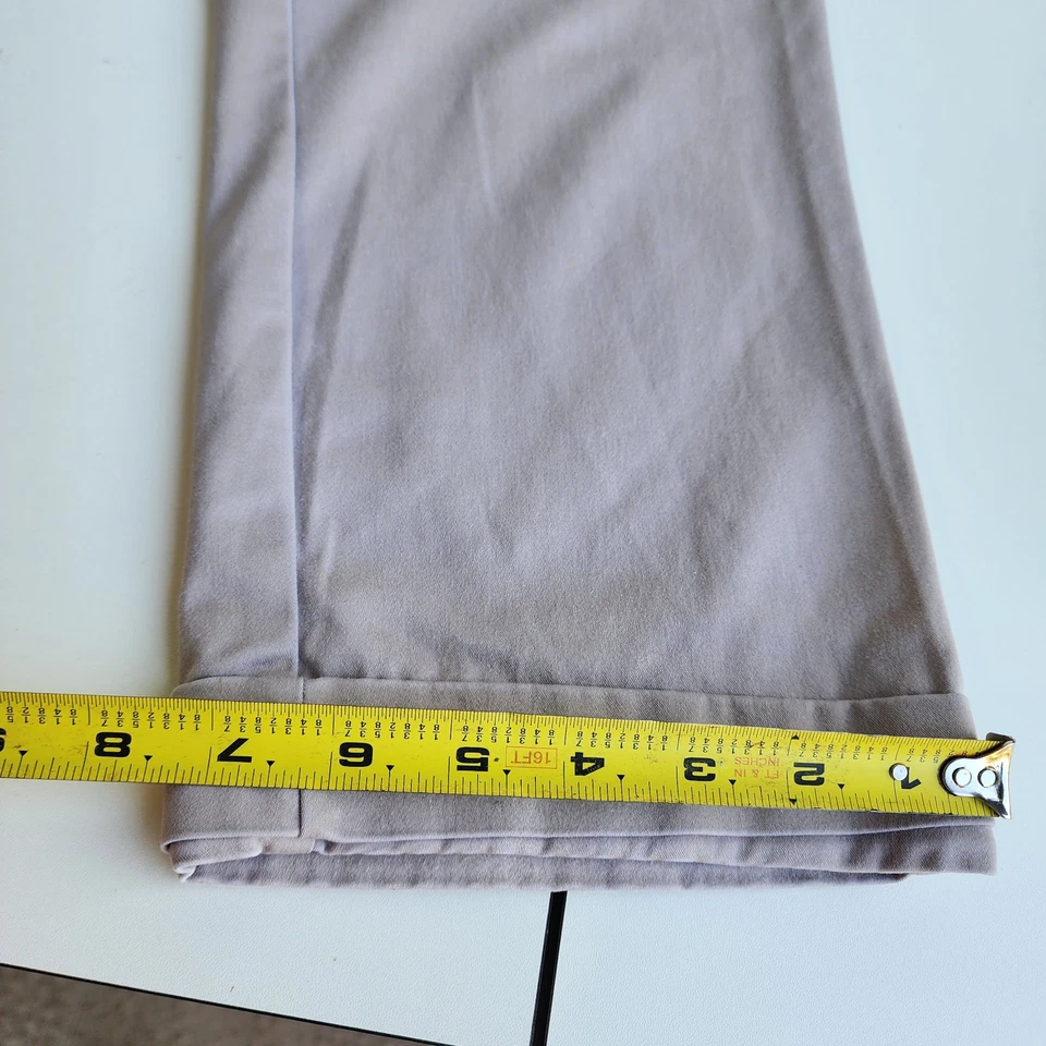 Pantalones cortos Duo Maternity para mujer frente plano pierna recta talla M beige Foto 3 de 4