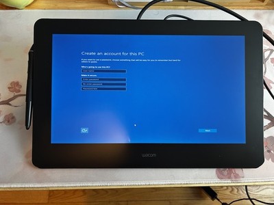 Wacom Cintiq Pro 16 Touch DTH167K0A 4K Pen Display - Cosmetic Damage