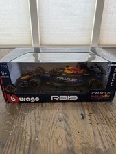 Bburago F1 Oracle Red Bull Racing RB19 Max Verstappen #1 Die-cast 1:18 New