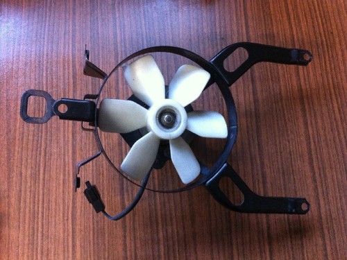 Lüfter vom Kühler Kühlerventilator Kawasaki GPX 600 R