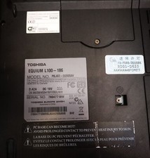 Toshiba Equium L100-186 Laptop – schwarz – nur Gerät (PSLA5E-002005AV) 718W... – Bild 11