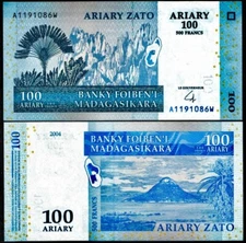 Madagascar, 100 Ariary, 2004, UNC. Original