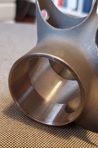 Davidson/Takashi investment cast bottom bracket shell, Italian thread - Picture 6 of 8