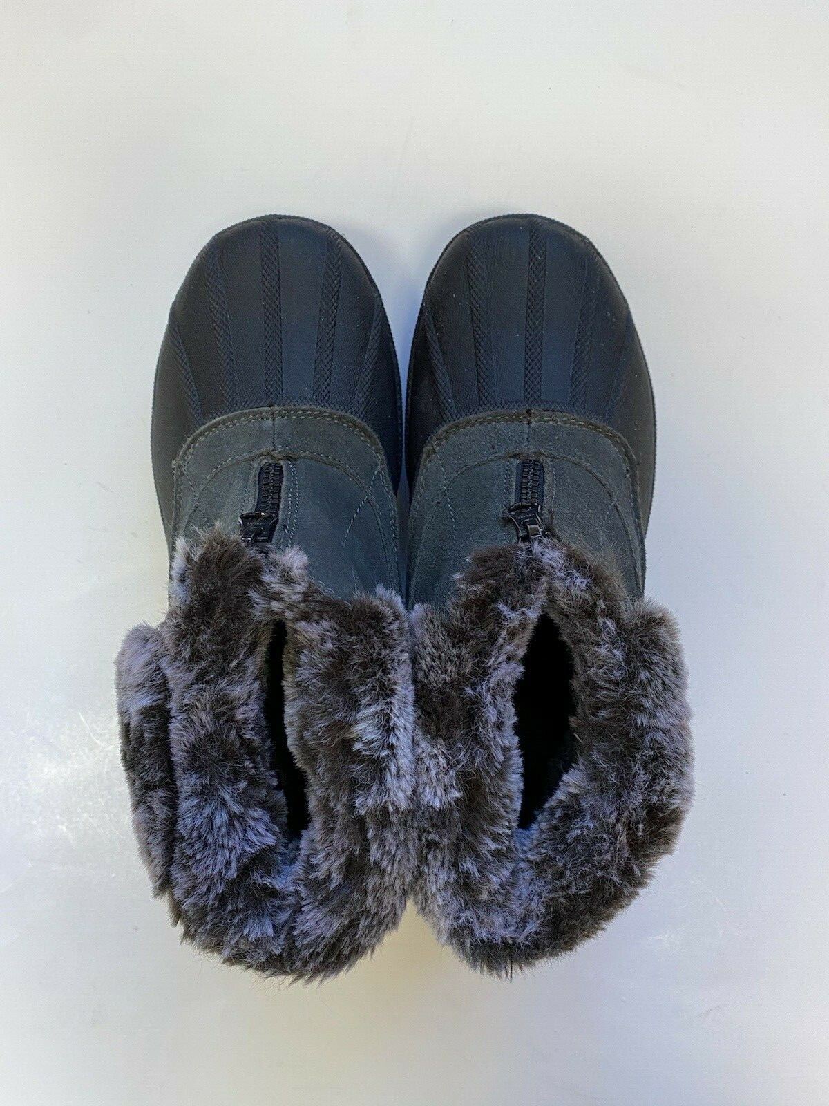 propet lumi ankle zip duck boot