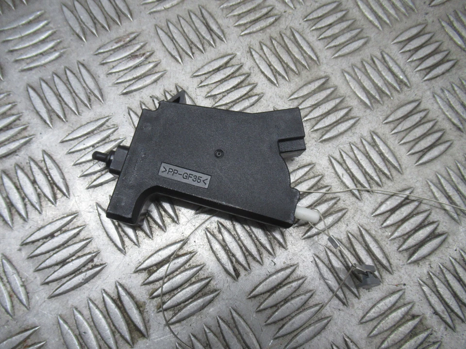 2022 HYUNDAI IONIQ AE 1.6 HYBRID AUTO MK1 FUEL FILLER FLAP ACTUATOR REF10169 - Image 2 of 4