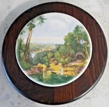 Richmond Cedar Works Hand Painted Vintage Ceramic Round Tile Solid Wood Trivet