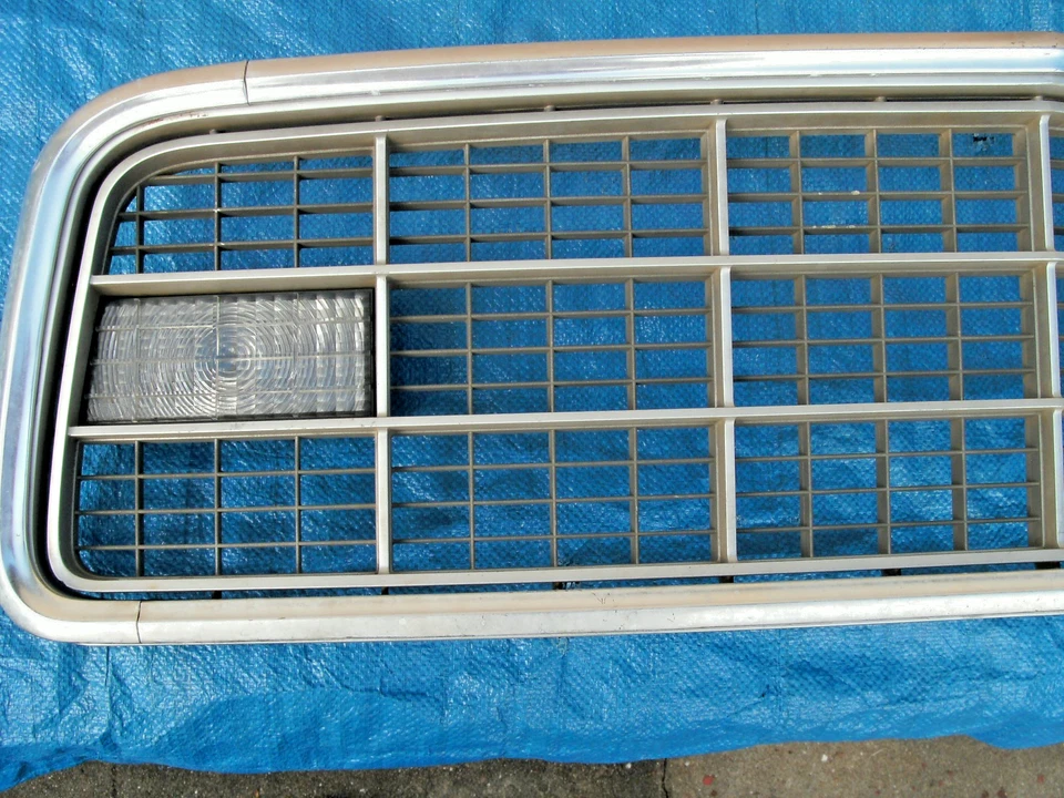 1973 FORD TORINO ИЛИ RANCHERO ORIGIN VINTGE ПЕРЕДНЯЯ РЕШЕТКА в ХОРОШЕМ СОСТОЯНИИ - Изображение 2 из 4