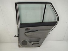 Porte arrière et accessoires Kia CARENS