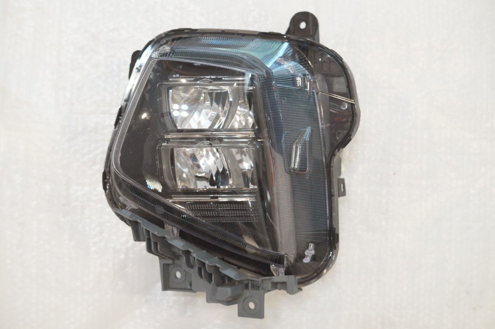 GOOD OEM 2022-2025 Hyundai Tucson LH LEFT Side Reflector LED Headlight