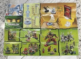 LEGO Ninjago: NRG Zane (9590)Minifigure w/ some weapons and spinner