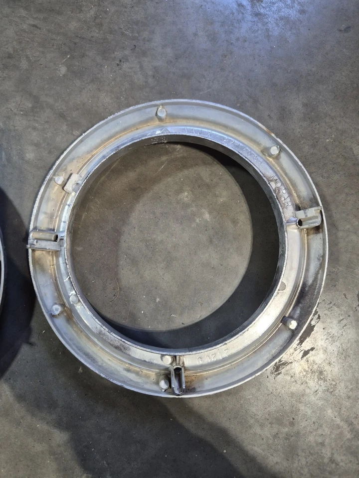 Dodge 1964 bisel de faros Coronet/330/440 Foto 4 de 4