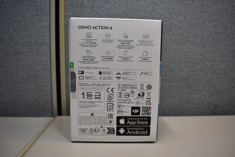 DJI Osmo Action 4 Standard Combo Action Camera - Image 2 of 2