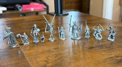 Vintage lot of 10 DnD Ral Partha Pewter Figurines 1979 & 1988 All Excellent Cond
