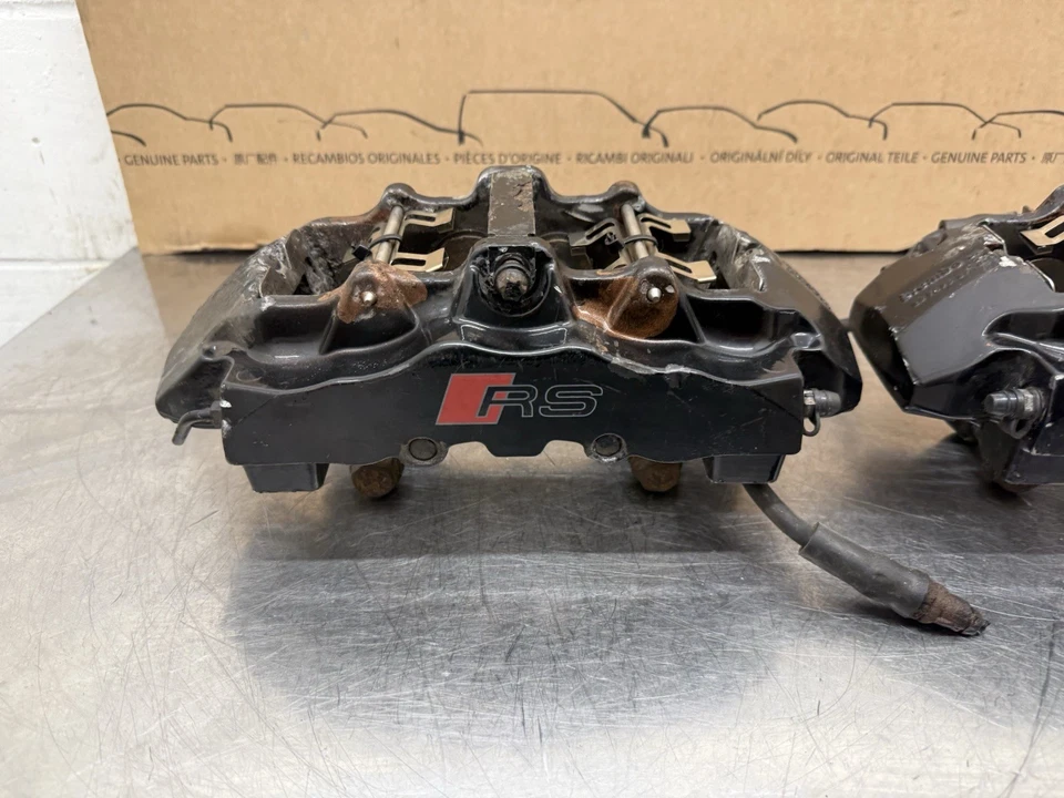 Juego de pinzas de freno delanteras Brembo de 8 potes para discos de 365 mm Audi RS4 B5 B7 Foto 2 de 4
