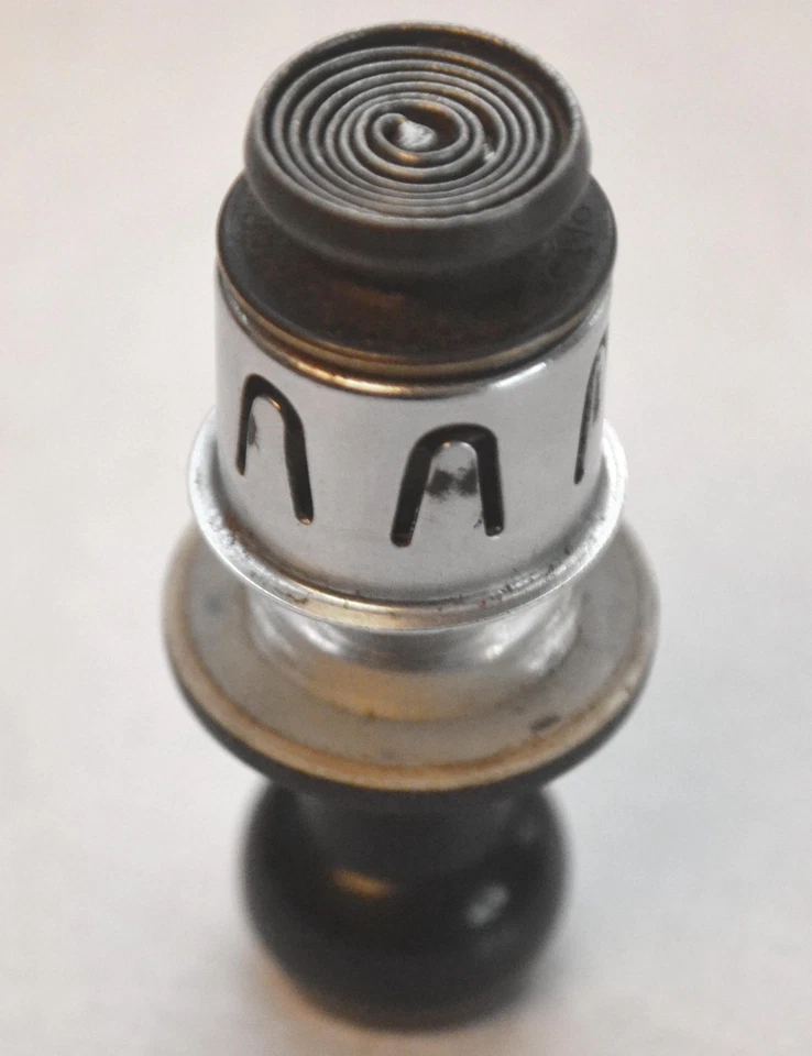 1952-1953 Ford conjunto de isqueiro com botão, elemento e moldura de painel - Imagem 4 de 4