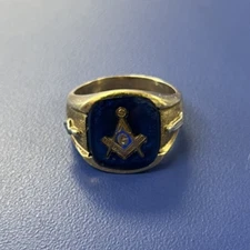 Vintage 10k Yellow Gold, Blue Stone Men's Freemason Masonic Ring