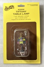 Dollhouse Miniature Houseworks Stained Glass Style Electric Table Lamp 1:12 Read