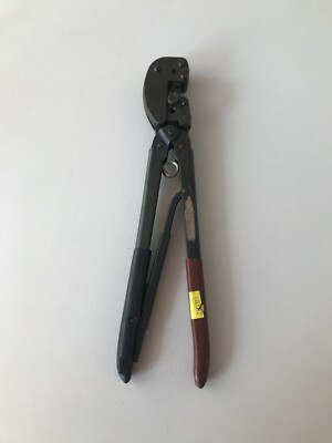 AMP 576778 Crimp Tool