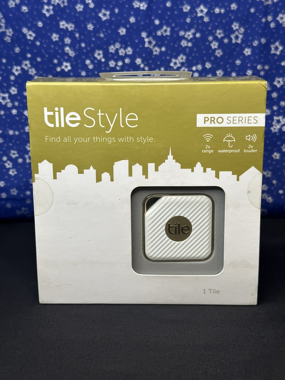 Tile Style Pro Series Tracking Device GPS, Bluetooth 1 pack Gold