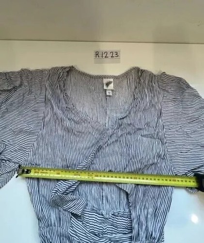 Don't Ask Amanda Twist Tie Front Stripe Maxi Dress Gray XS - Picture 10 of 11