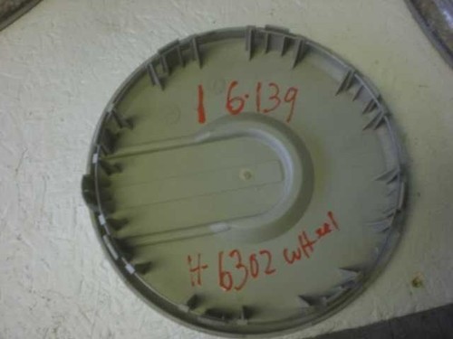 HUMMER H2 2003 Center Cap (Wheel) 666227 - Picture 2 of 12
