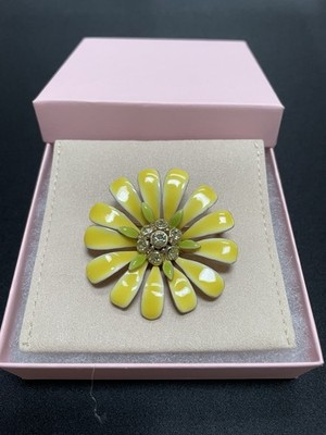 Vintage Yellow, Lime & Green Daisy Flower Enameled Brooch Pin from Talbots.