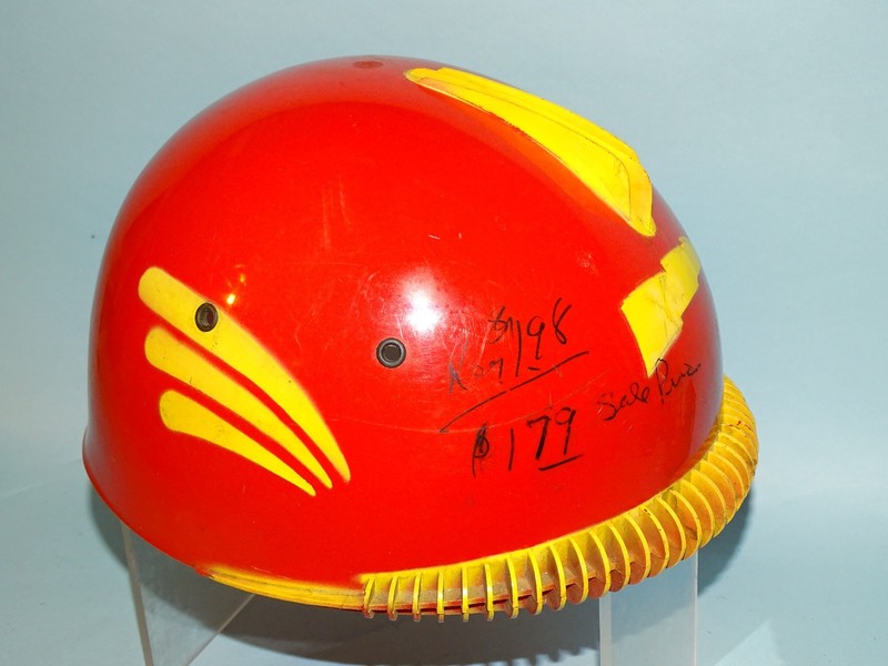 TOMMY RAY SPACE GUN HELMET BW MOLDED PLASTICS CO.