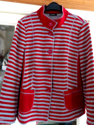 BIANCA UNGETRAGENER STRICK BLAZER ROT GRAU STREIFEN GR. 42 44 S. MASSE NEUWERTIG