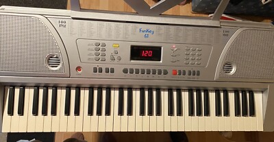 Einsteigerkeyboard Funkey 61 mit Ständer