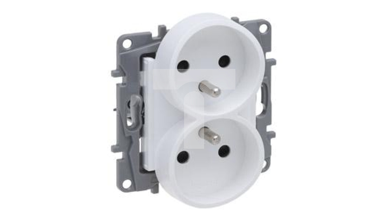 Niloe Selection Socket 2 x 2p+z for multiple frames (with shutter, screw  /T2UK