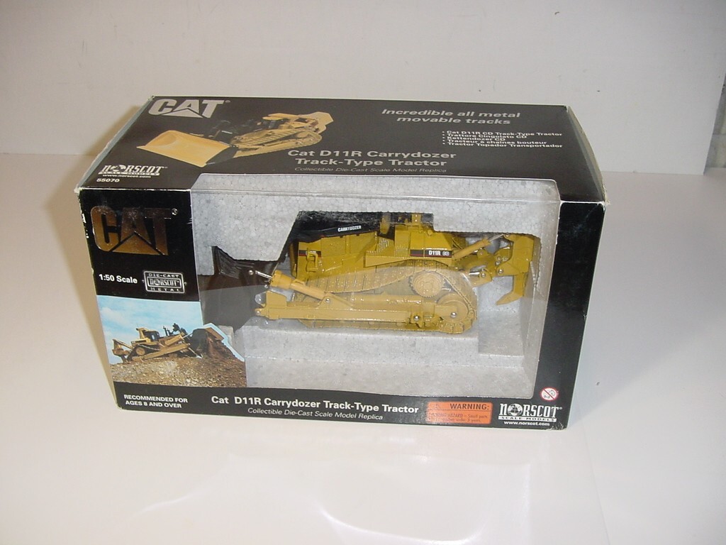 1/50 CAT D11R Carrydozer Track Type Diecast Tractor by Norscot NIB