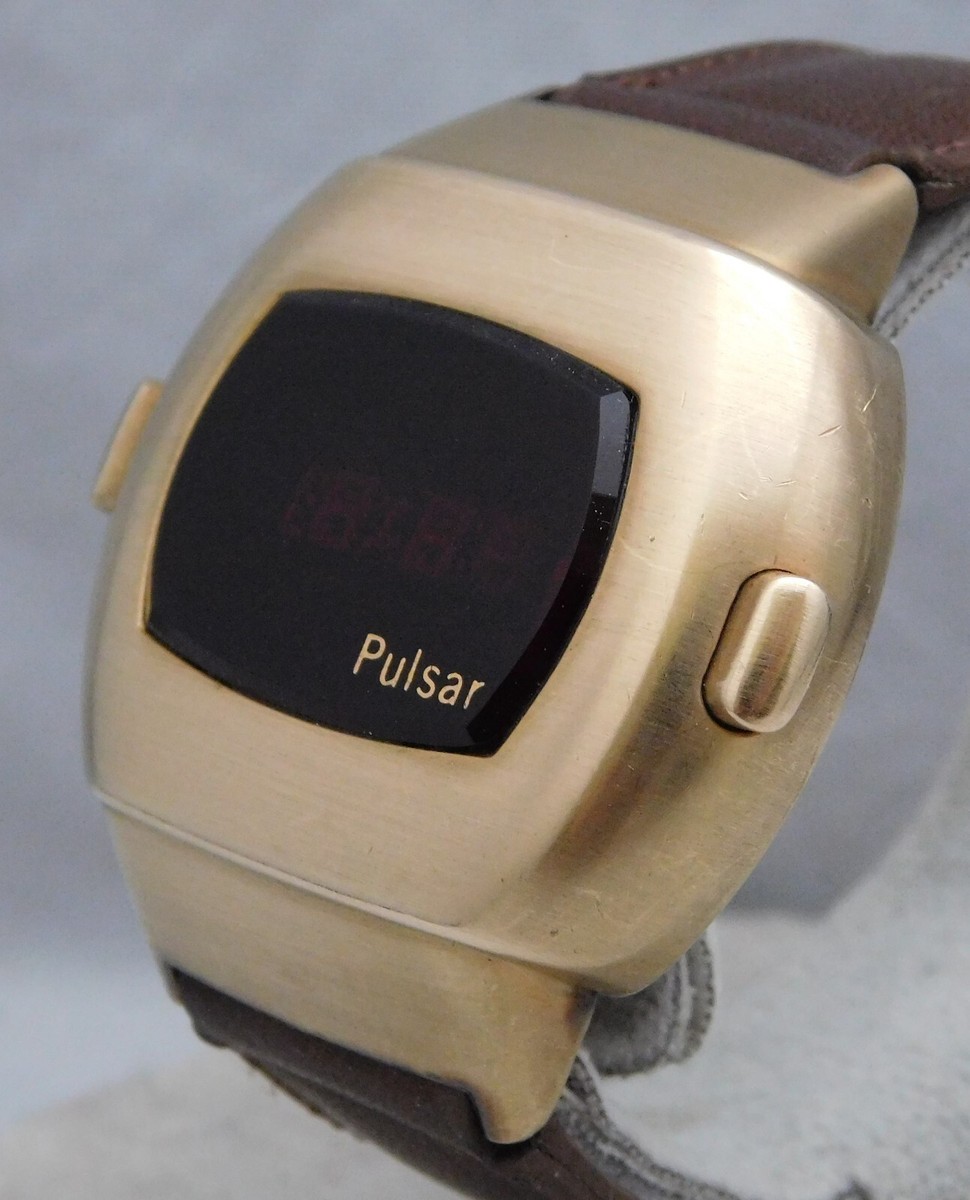 Pulsar Time Computer P3 Date Command 1973 14k Gold Filled Mens