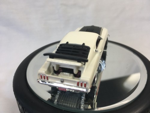 Ertl Collectibles 1969 Ford Mustang Mach 1 OPENING HOOD & TRUNK! - Picture 4 of 11