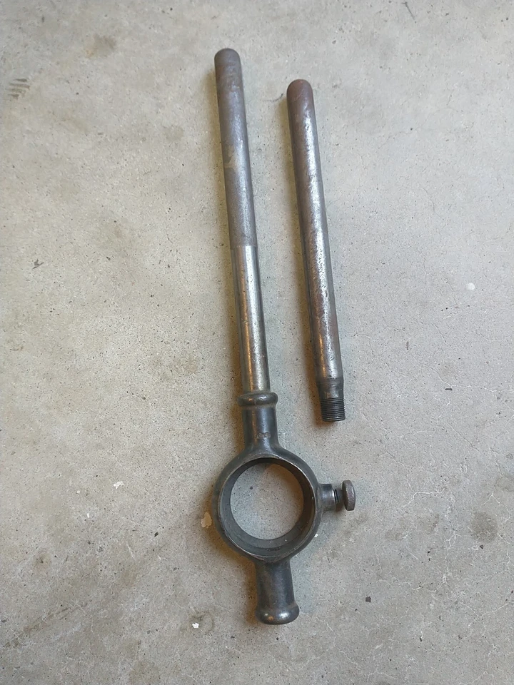 Greenfield GTD Round Die Threading T Handle Wrench 2.75" Die USA - Image 4 of 4