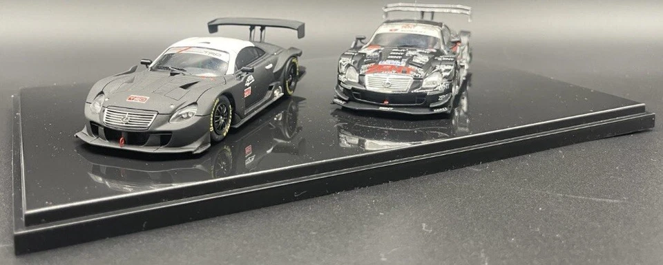 Ebbro 1/43 Toyota Motorsport LE Cento Zento SC430 + 2009 coche de desarrollo Foto 2 de 4