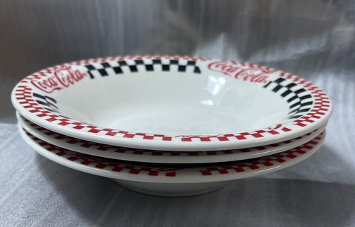 VTG 1996 COCA COLA GIBSON 13 Pieces Black/Red Checker - Picture 10 of 11