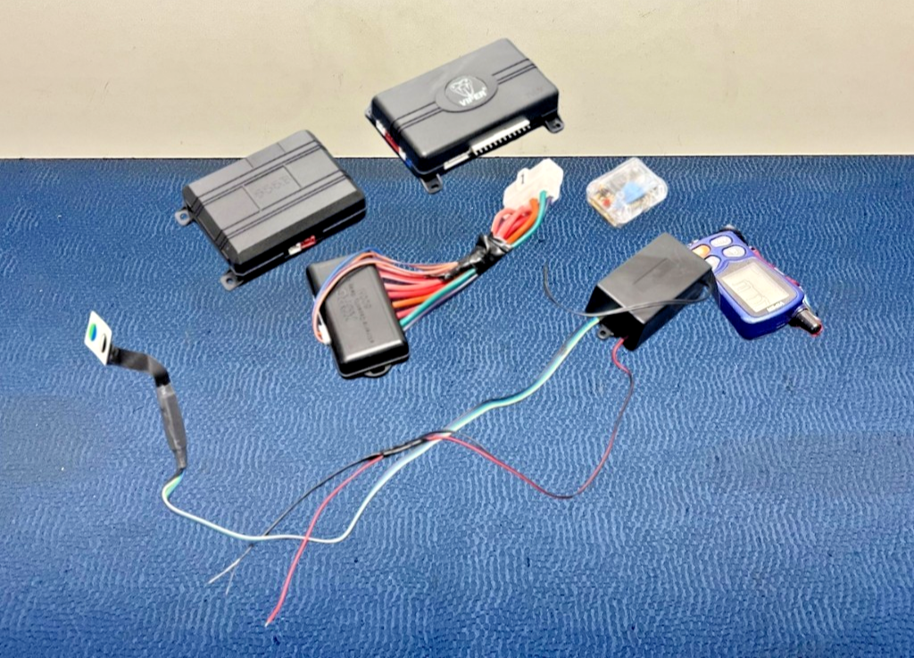 Viper 791XV 2-Way Remote Start Security Alarm System Python 479V