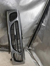 Calandre Saab 9-3