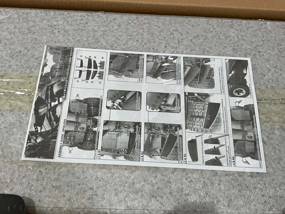 Vaso Batman MMS69 HOT TOYS 1/6 The Dark Knight Foto 4 de 4