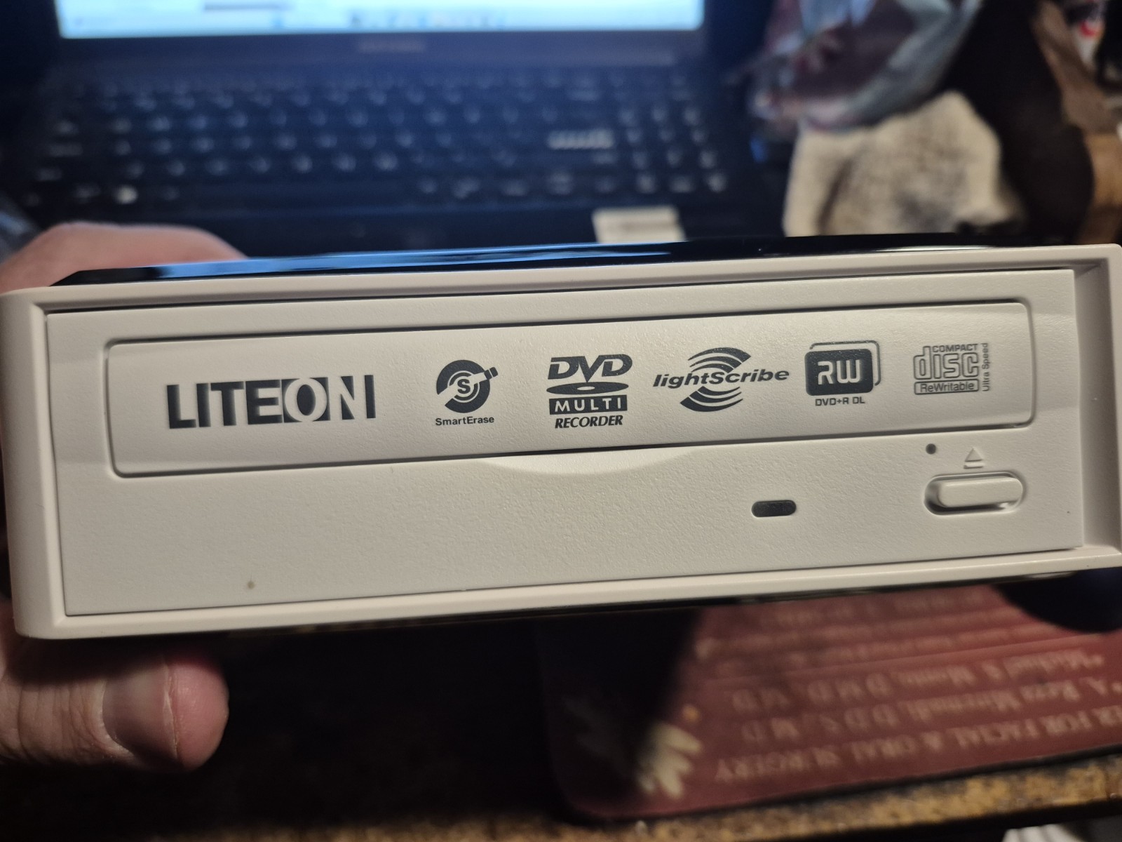 LiteOn EZ-DUB DVD/CD Rewritable Drive Model eZAU120-09 