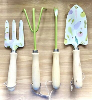 Gardening Hand Tool Set ~ 4 Pieces ~ Fruit & Veggie Pastel Pattern ~ ! !