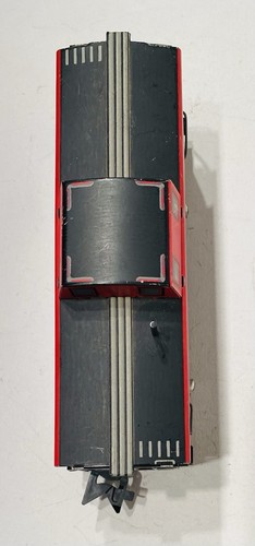 Marx 20102 NYC Caboose -3/16 scale / Plastic Tilt Couplers - Picture 3 of 9