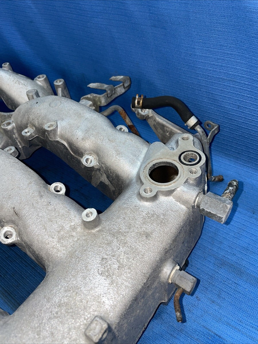 集合体 1990 - 96 Nissan 300zx Z32 Twin Turbo Upper Intake Manifold